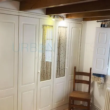 Vivienda Turistica Con Encanto Centrico, Wifi Y Patio 아파트 빌바오