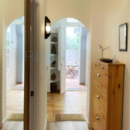 Vivienda Turistica Con Encanto Centrico, Wifi Y Patio Apartmán