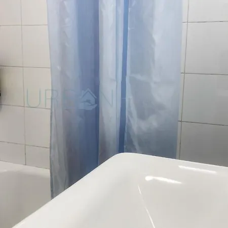 Vivienda Turistica Con Encanto Centrico, Wifi Y Patio Apartmán