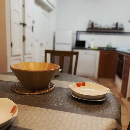 Apartment Vivienda Turistica Con Encanto Centrico, Wifi Y Patio