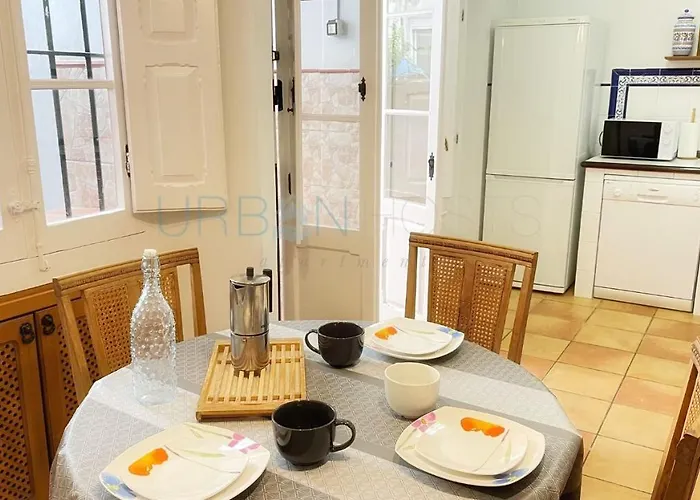 Vivienda Turistica Con Encanto Centrico, Wifi Y Patio